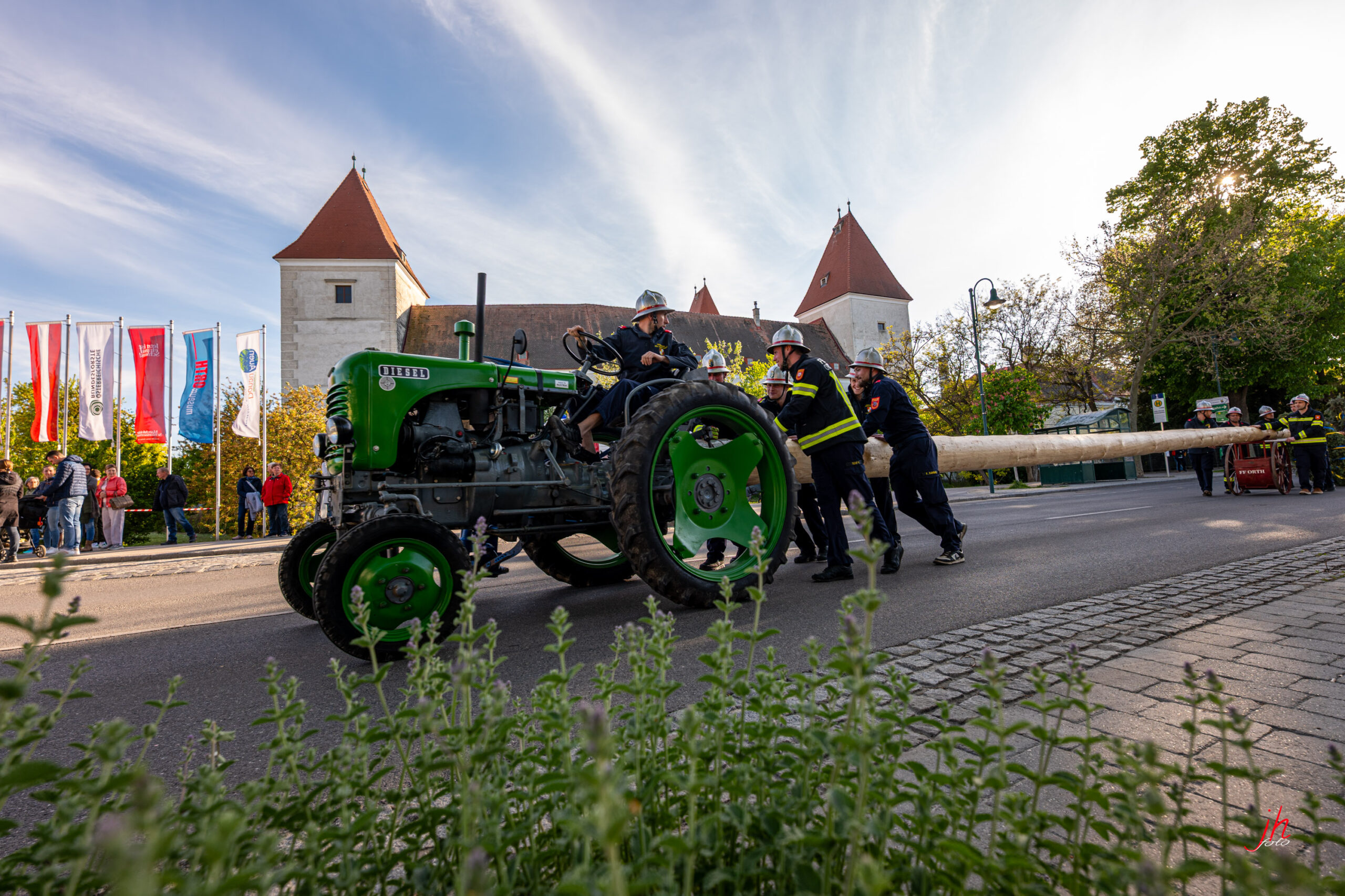 mv-orth-maibaumfest-2