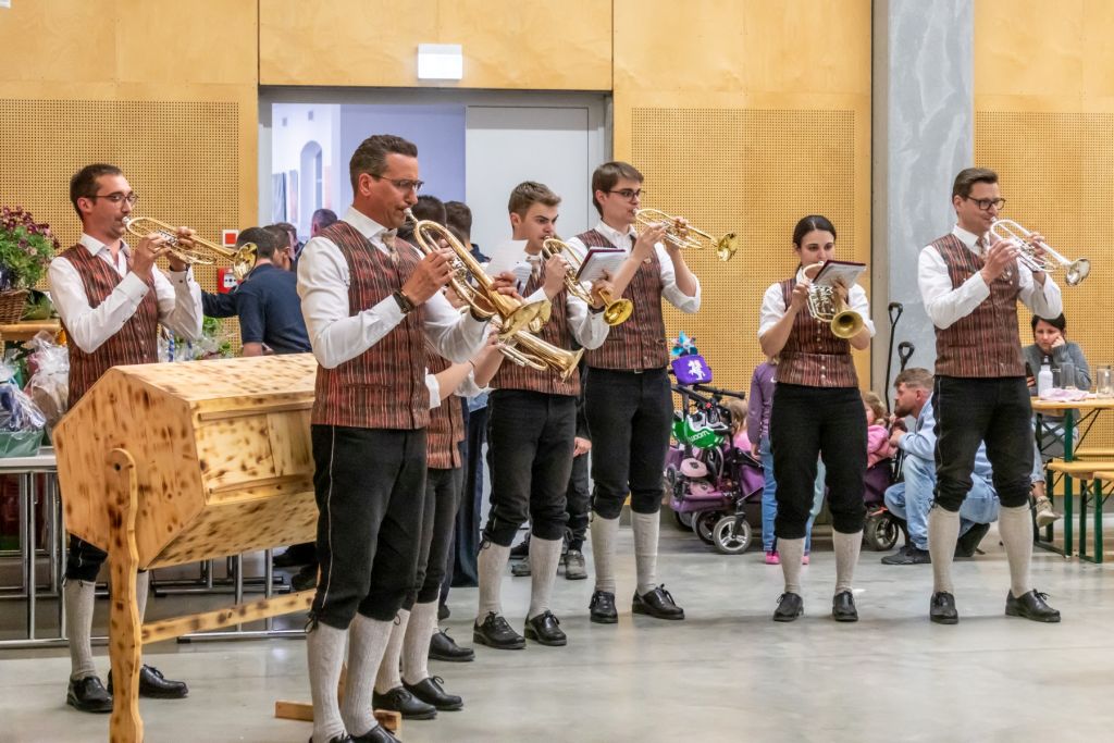mv-orth-maibaumfest-24